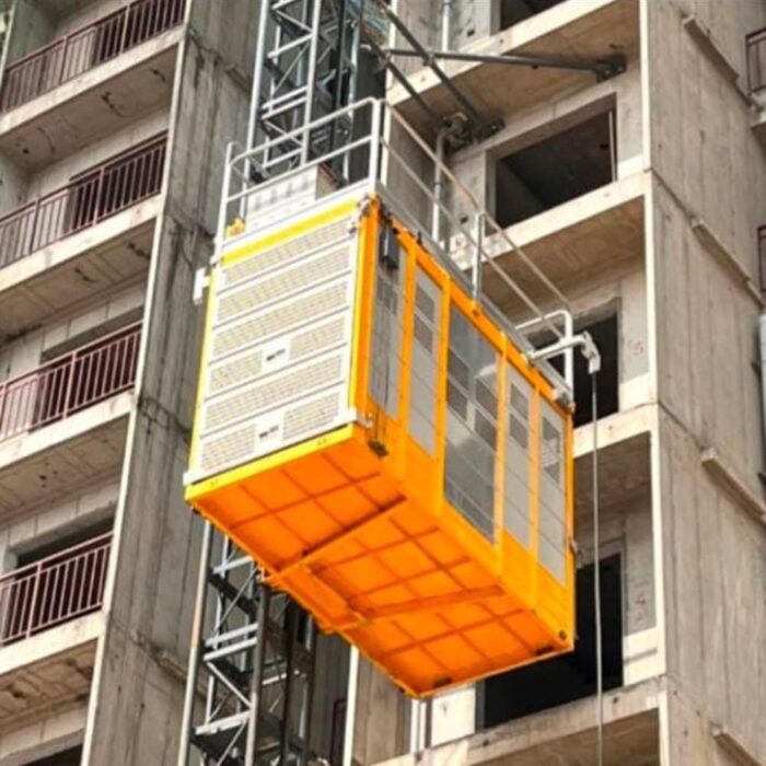 Construction Passenger & Material Hoist
